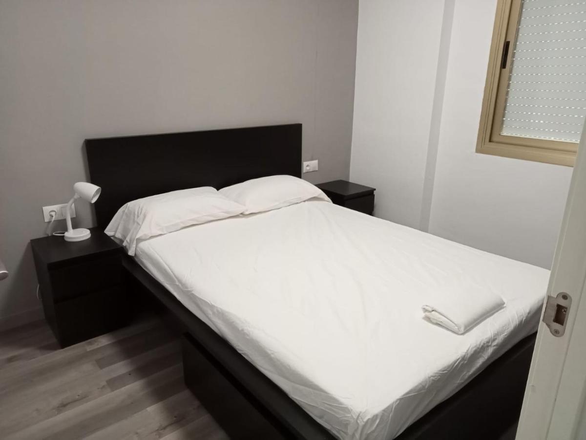 Apartamento Con Encanto,Piscina Y A 200 Metros De La Playa Salou Luaran gambar